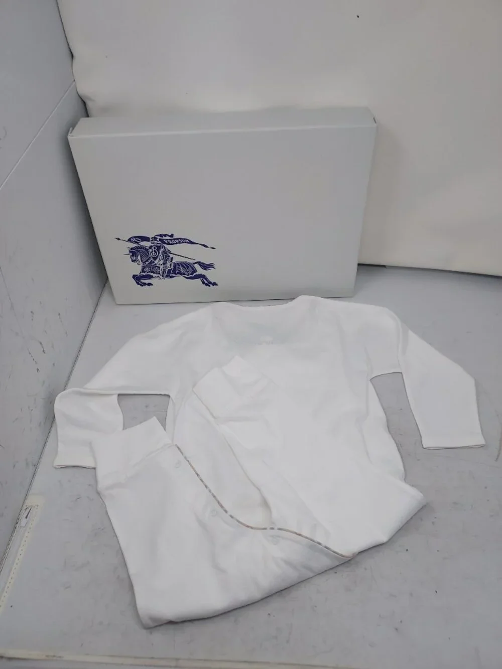 Burberry White Baby Check Bodysuit and Bib Box